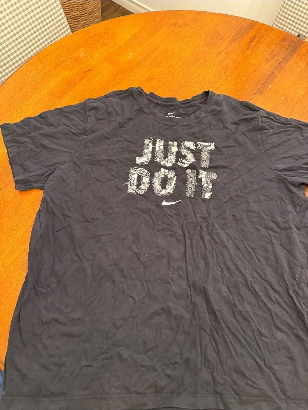 Nike Black Short-Sleeve 'Just Do It' Graphic Tee xxl